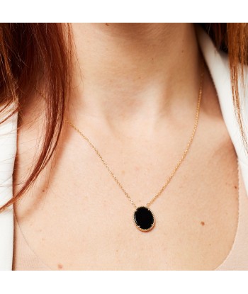 Collier pendentif serti d'Agate noire en plaqué or en ligne