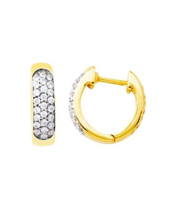 Boucles d'oreilles or, diamant hantent personnes